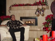 Click to Enter 'Xmas03cloes 006' Page